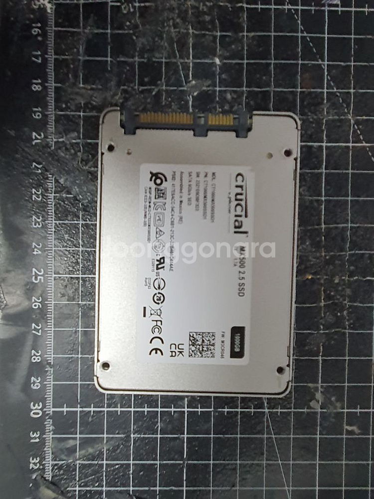 MX500 1TB SSD 팝니다--1