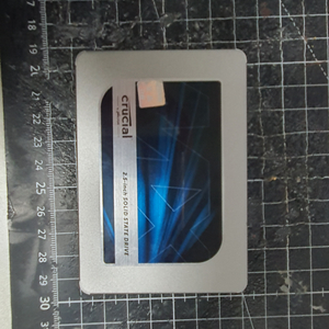 MX500 1TB SSD 팝니다