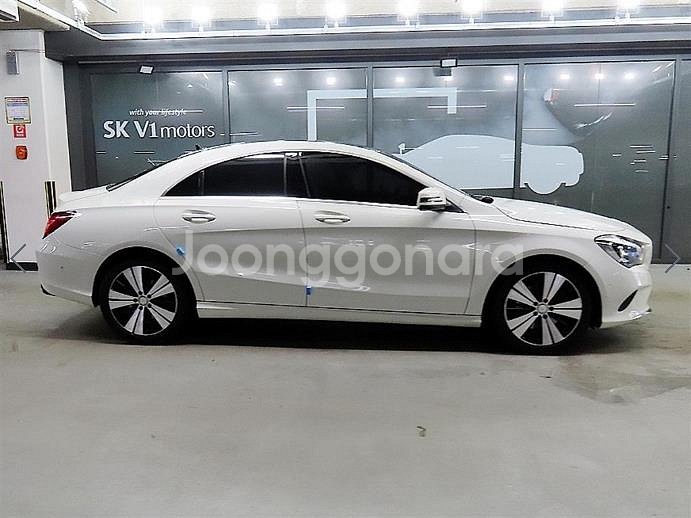 @17년식 CLA클래스 CLA250 4매틱 전국최저--2