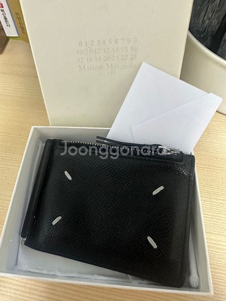 메종마르지엘라 카드 지갑 남성 정가 63000원--2