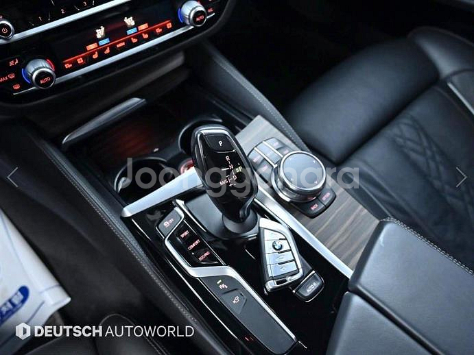 @17년식 5시리즈(7세대) 530i M스포츠팩 플러--8