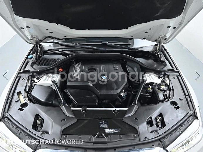 @17년식 5시리즈(7세대) 530i M스포츠팩 플러--5