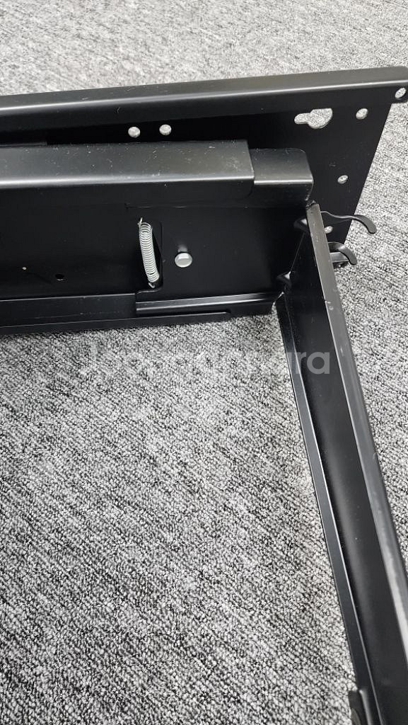모션데스크에 필요한 pc 본체 데스크탑 거치대--1