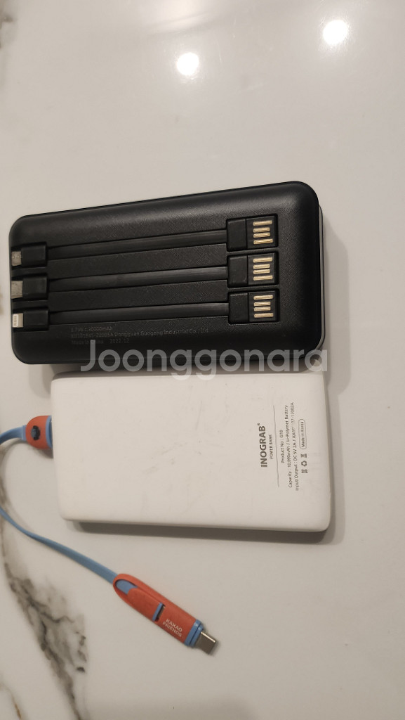 휴대폰보조밧데리 3포트 멀티밧데리 usb4기가--1