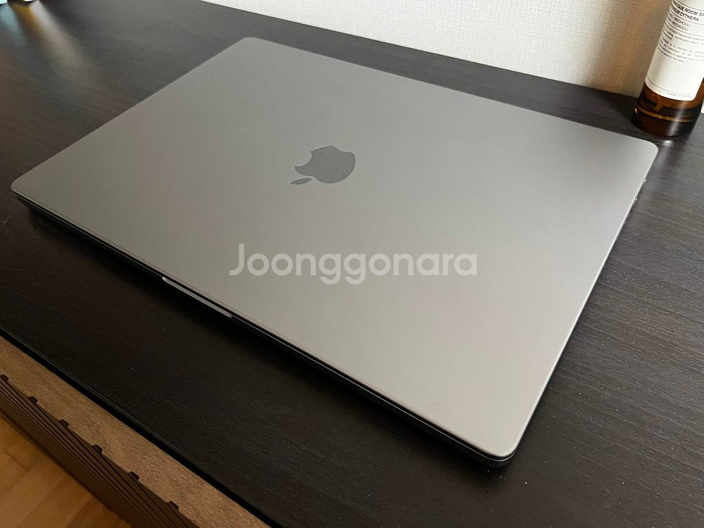 맥북프로 16 M1 2021 / 16G / 512G--1