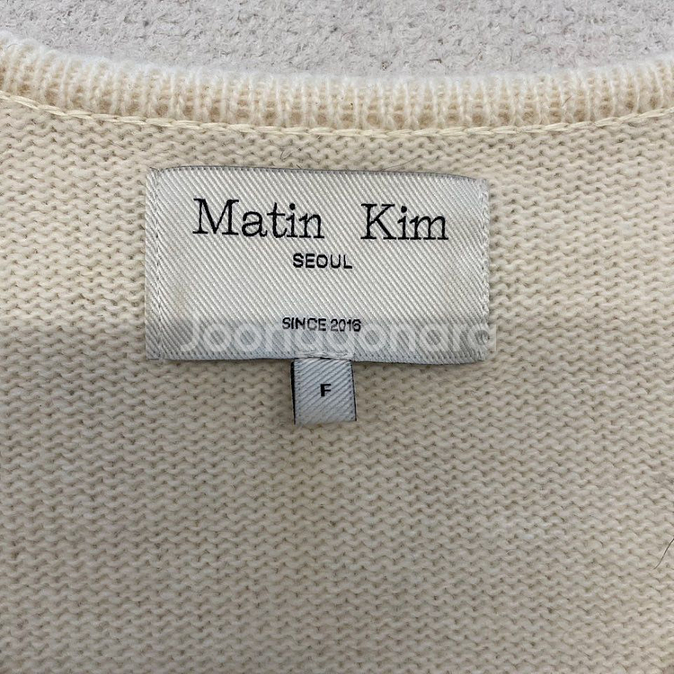 마뗑킴 2024 스티치 울 크롭 가디건--5