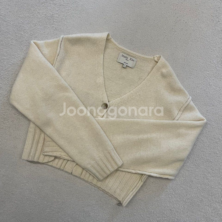 마뗑킴 2024 스티치 울 크롭 가디건--2