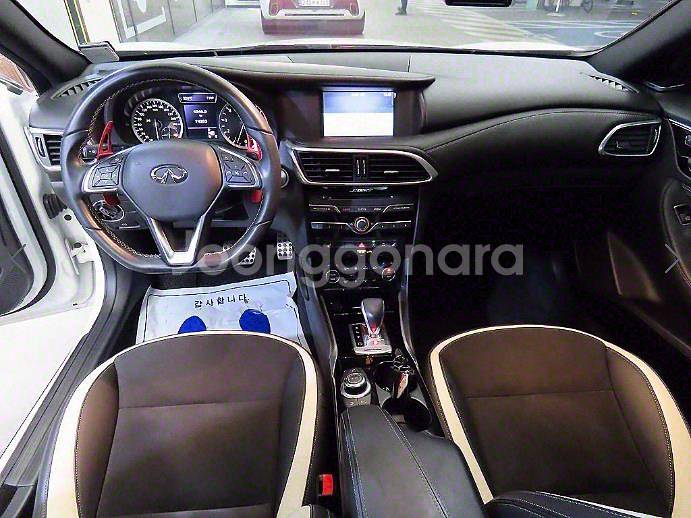 @18년식 Q30 2.0T 전국최저가격--9