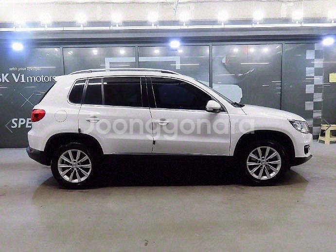 @13년식 티구안 2.0 TDI 블루모션 컴포트 전국--2