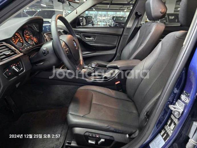 @16년식 3시리즈(6세대) 320d 전국최저가격--7