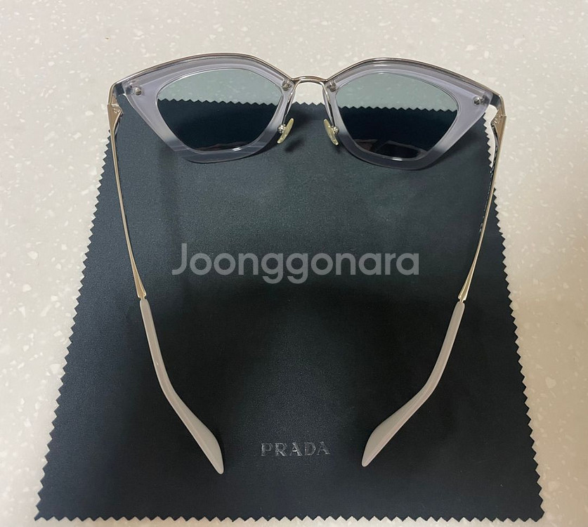 (정품) 프라다 PRADA 여성 선글라스 그레이--2