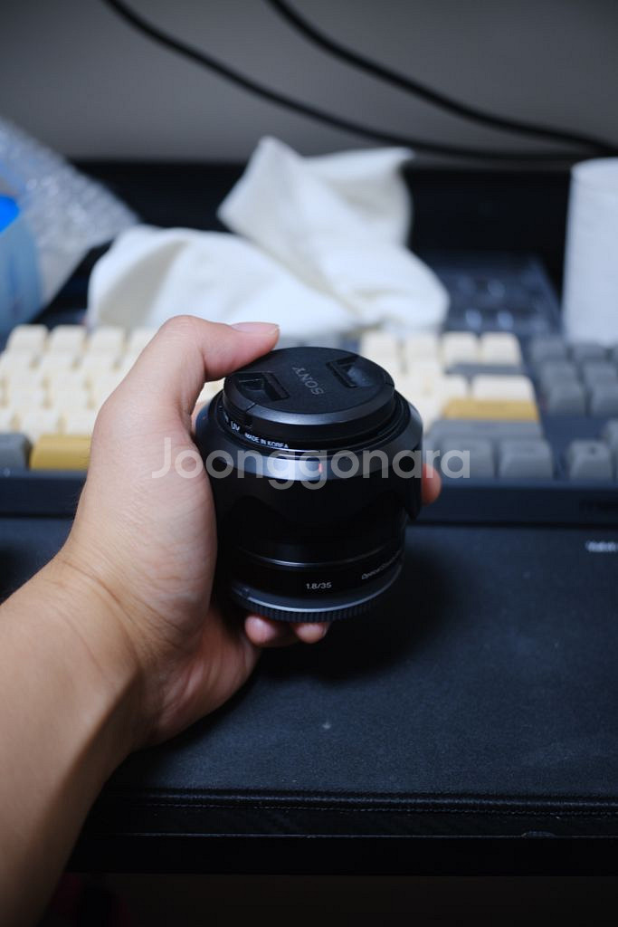 sel35f18 소니크롭단렌즈 카페렌즈 판매--4