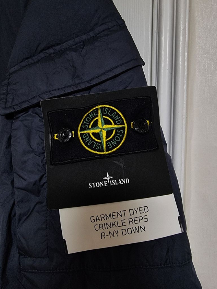 스톤아일랜드 22FW 크링클랩스 패딩 논후드--1