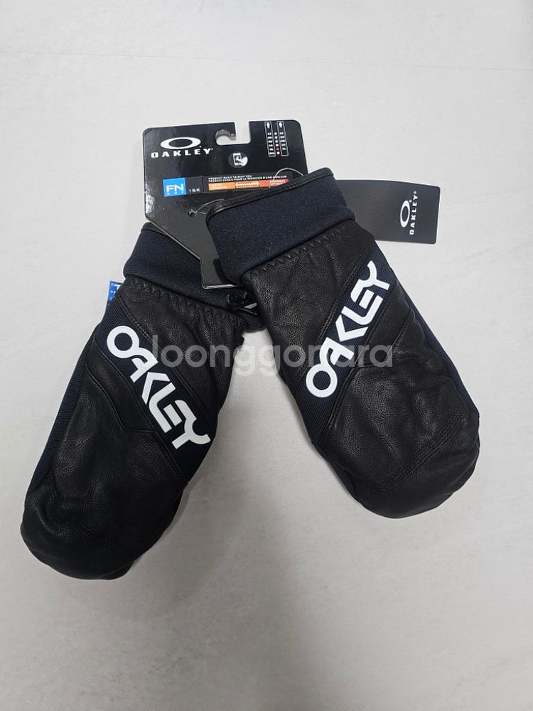 롬프 보드옷 686후드티 벙어리장갑--2