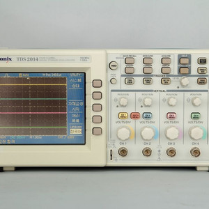 Tektronix TDS2014 오실로스코프 (N94)