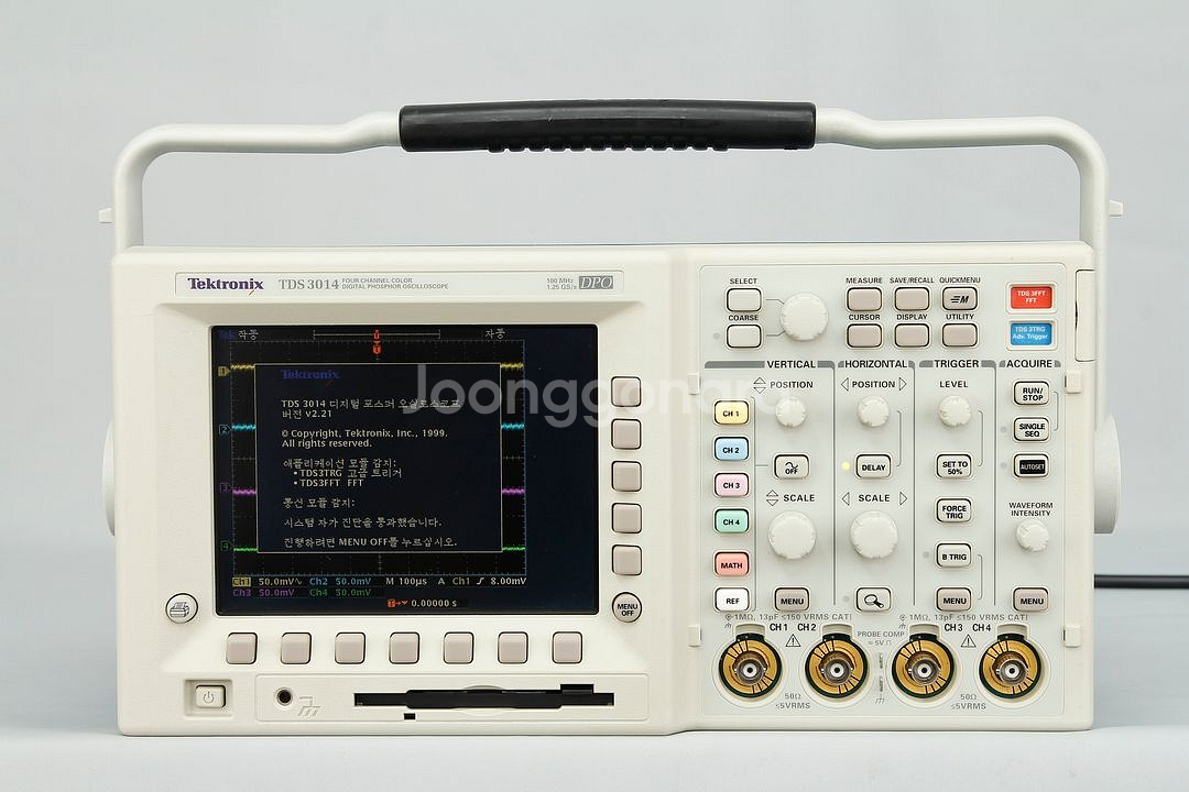 Tektronix TDS3014 디지털 오실로스코프--1