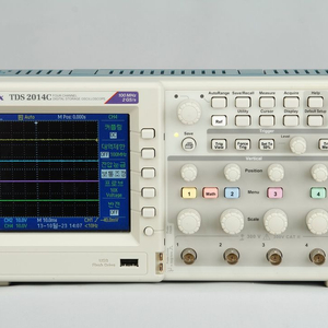 Tektronix TDS2014C 디지털 오실로스코프