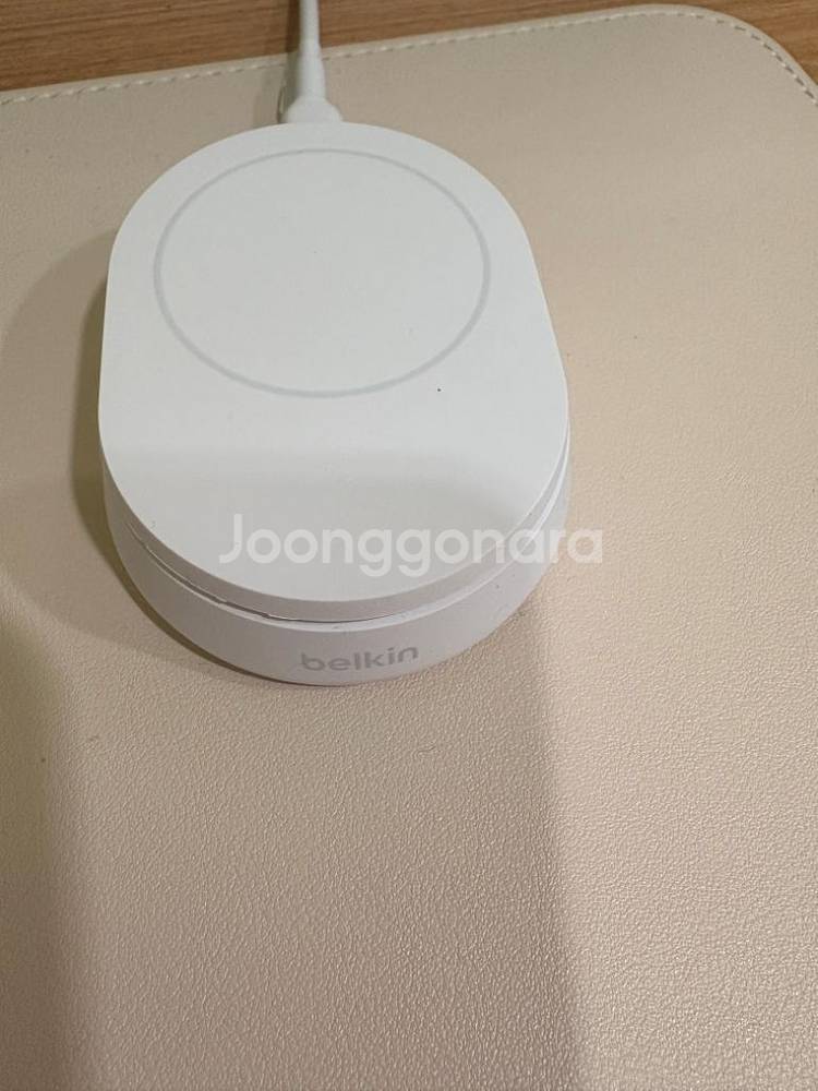 벨킨 마그네틱 무선 충전 스탠드세트--1