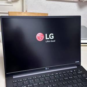 LG 울트라 PC 엣지 노트북