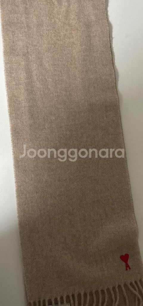 AMI 목도리 베이지--3