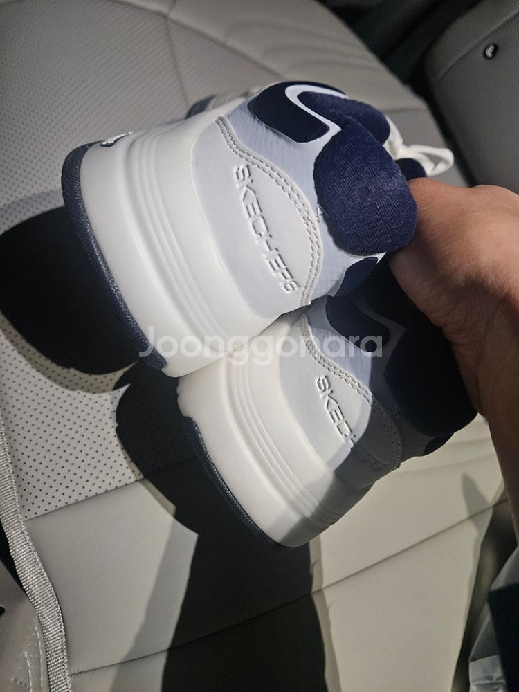 스케쳐스 260 남성 고 워크 디스턴스 워커 팝니다--2