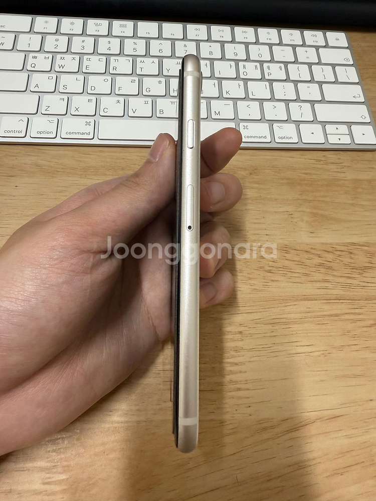 아이폰 se3 스타라이트 128gb a급--3
