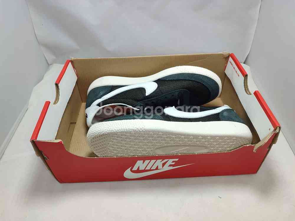 NIKE KILLSHOT SP--3