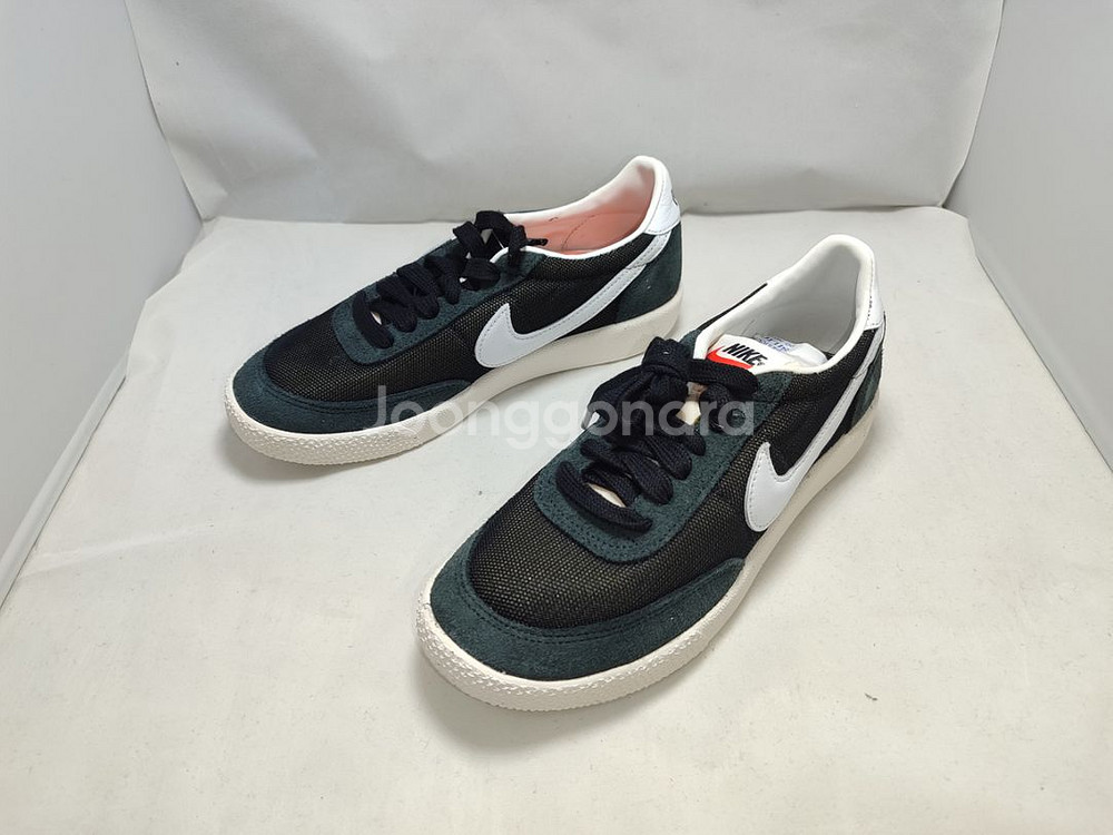 NIKE KILLSHOT SP--2