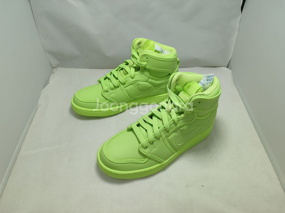 WMNS AJKO 1 SP--2