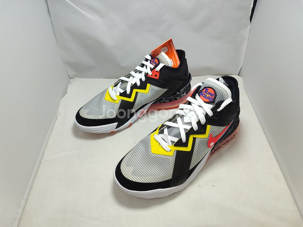 LEBRON XVIII LOW--2