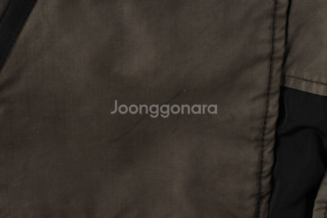 (XL) 버커루 패딩 점퍼자켓 작은오염 카키 덕다운--4