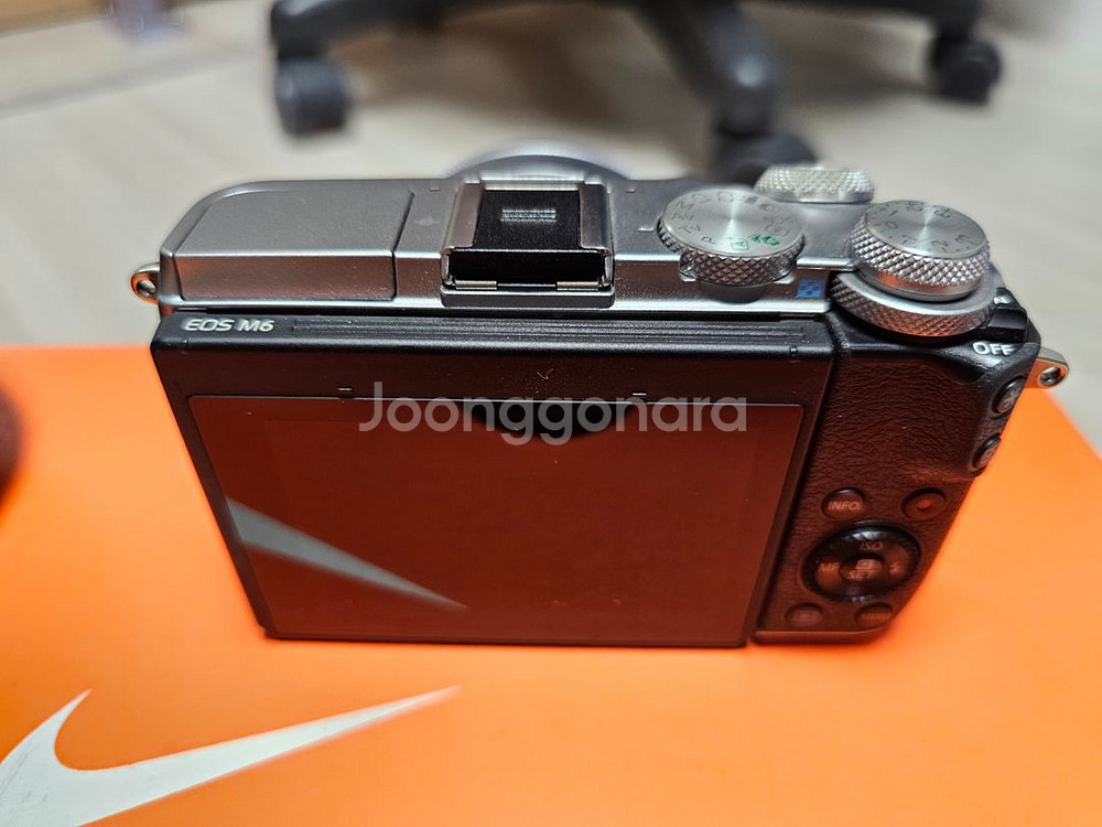 캐논 M6 미러리스 카메라--3