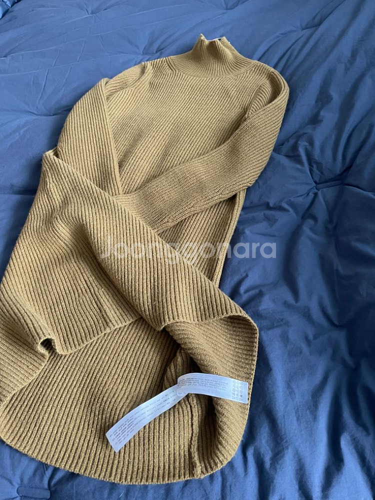 자라 하프터틀넥 롱 니트 겸 원피스 스몰--2