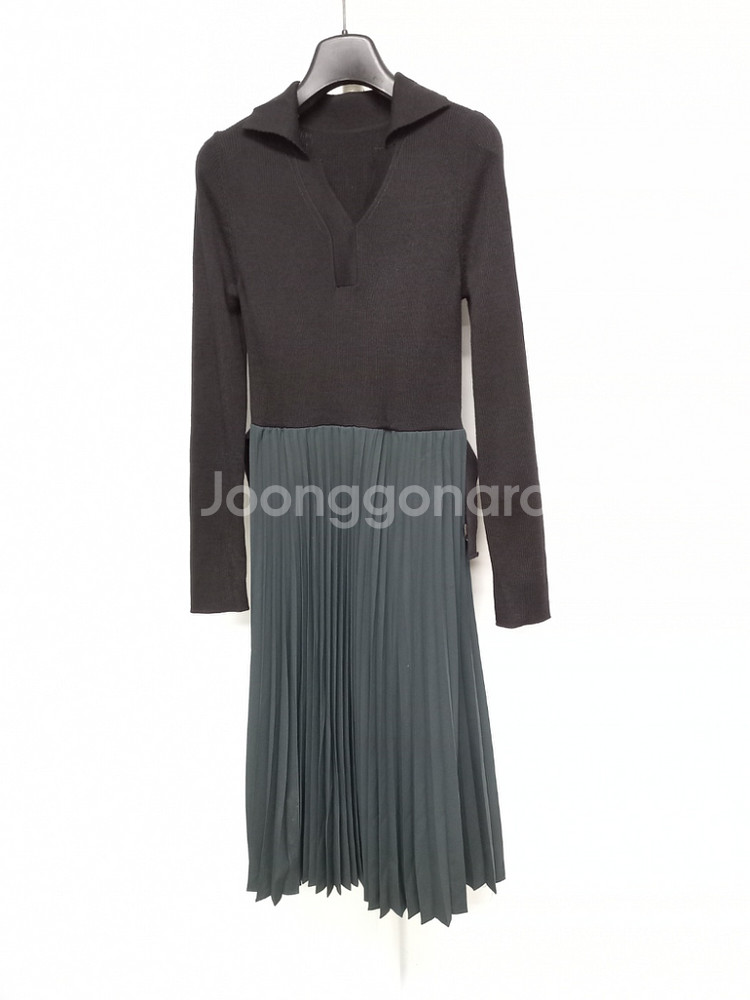 주크 ZOOC 춘추 니트 플리츠 맥시 롱 원피스 44.--2