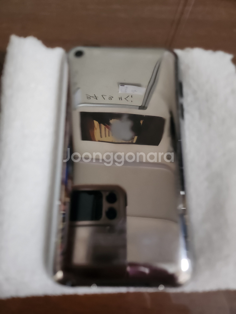 아이팟 터치 4세대 (레트로 디카)--1