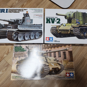 1/35 tiger1, kv2, m4a3e8 판매