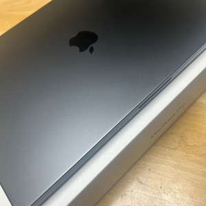 맥북프로 M3 Pro 16인치 스페이스블랙 18GB 5