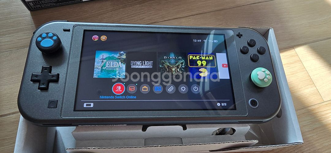 닌텐도스위치라이트 디아루가 펄기아 에디션 팝니다--3