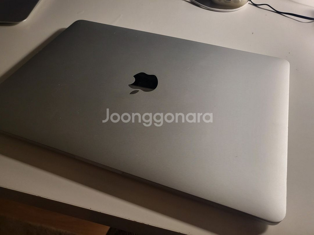 맥북프로 m1 8GB 256GB--0