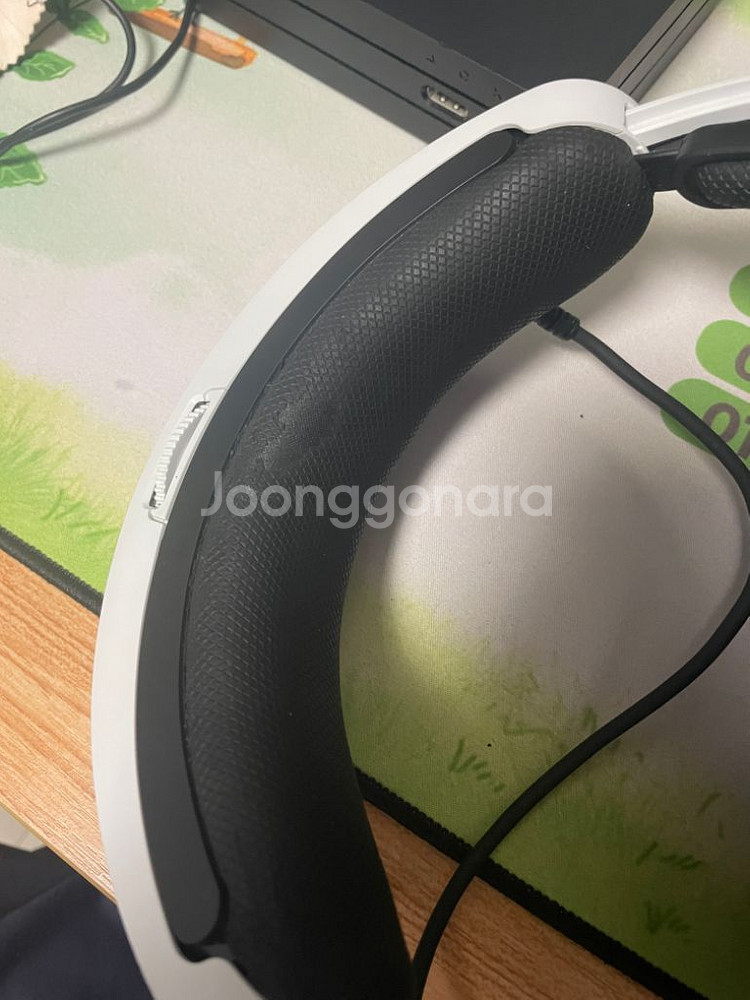 [일괄]플스4프로(7018)+VR 3번세트+패드2개--7