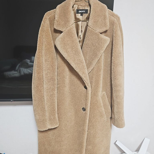 DKNY 테디베어 코트