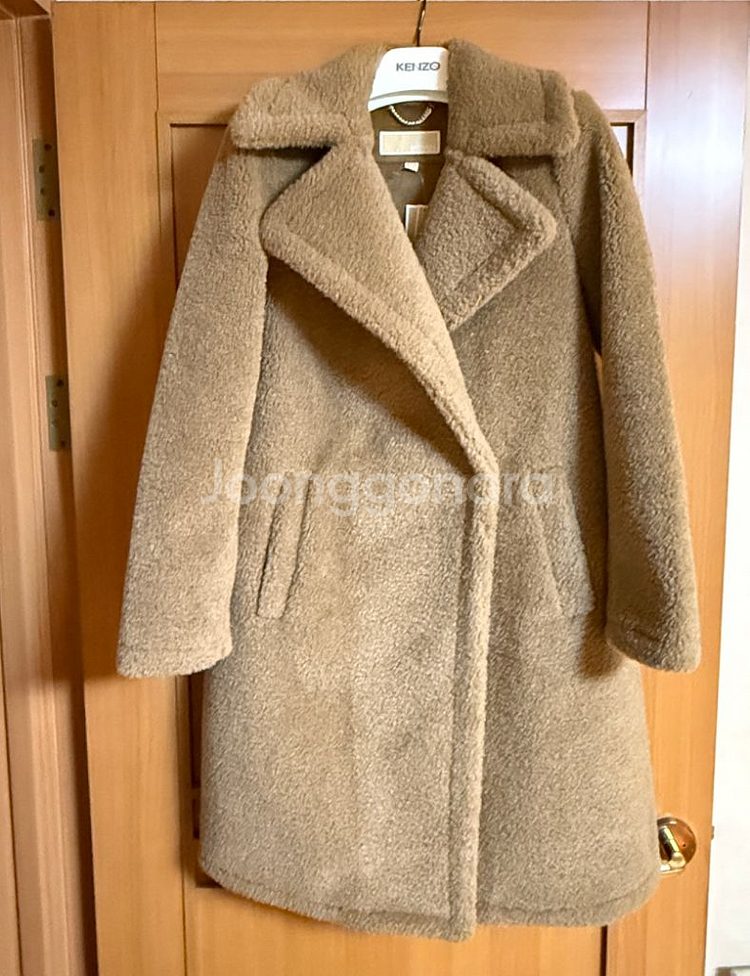 마이클코어스 24fw 카멜 테디 코트 새상품--0