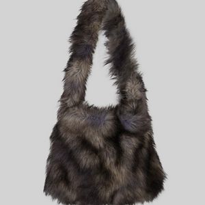 세릭 크로스백 MOHAIR CROSS BAG / BLA