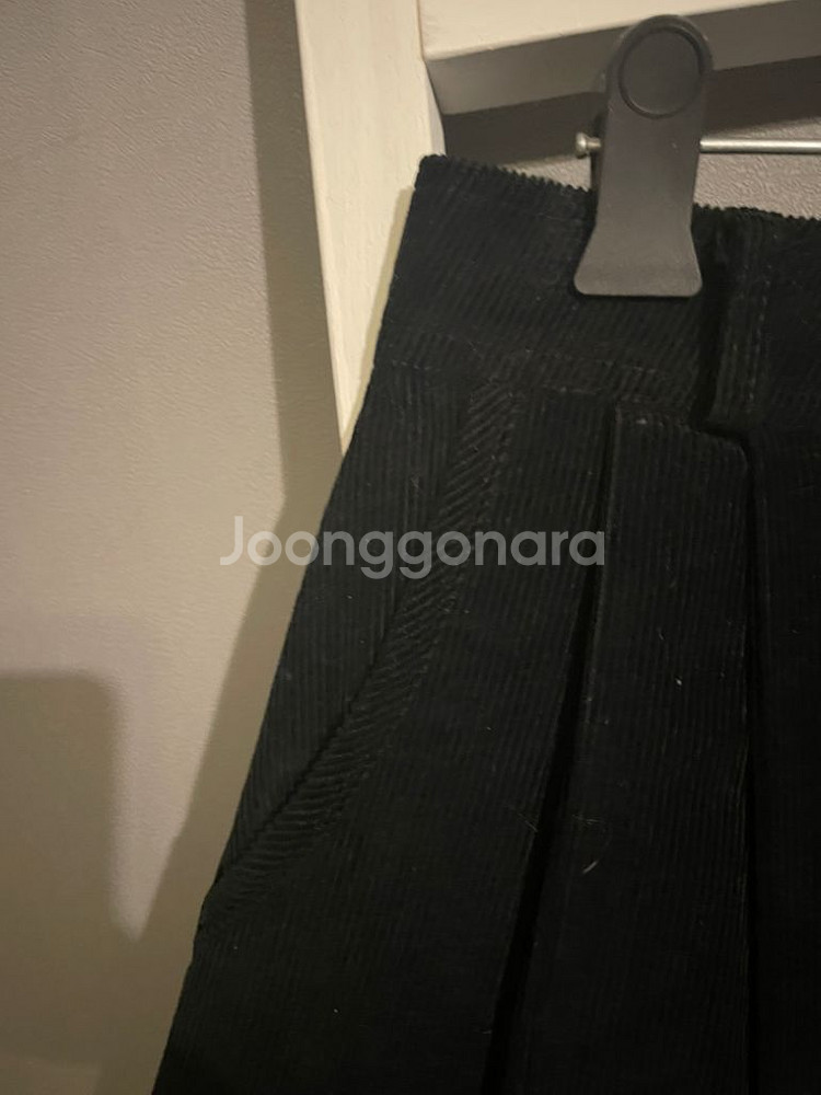 골덴 숏팬츠 블랙--4