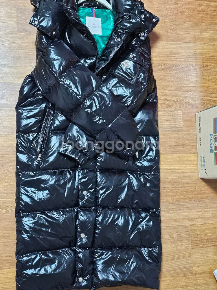 몽클 여성 롱패딩 팝니다--1