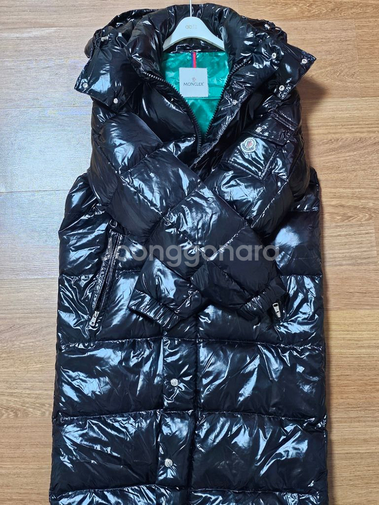 몽클 여성 롱패딩 팝니다--2