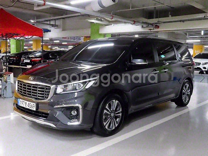 @19년식 더 뉴카니발 9인승 디젤 럭셔리 전국최저가--1