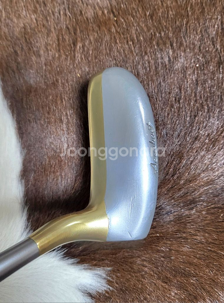 타이틀리스트 BullsEye 말렛 퍼터--1