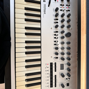 korg minilouge