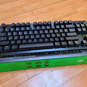 레이저 헌츠맨 V3 pro tkl
